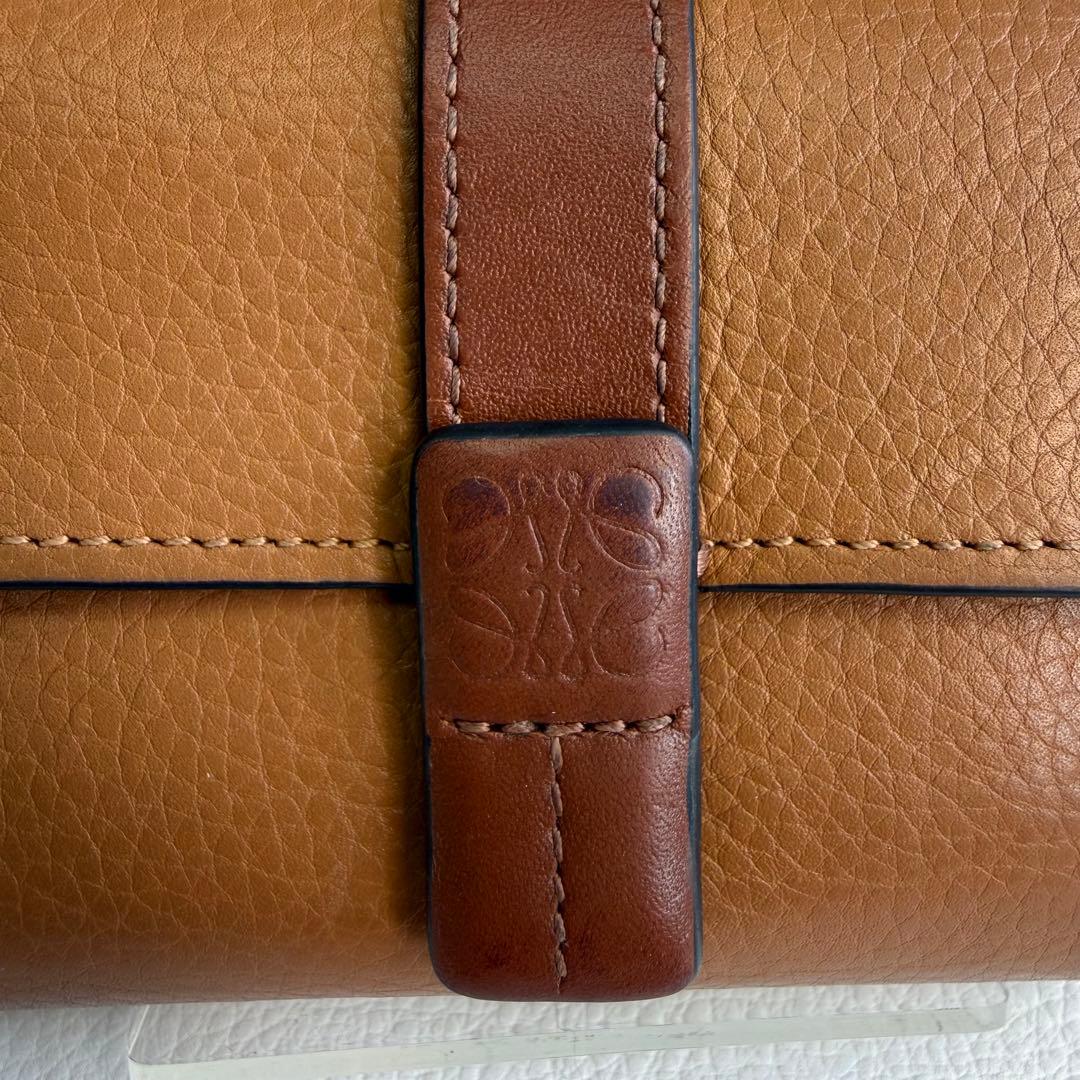 ま*ん様 LOEWEロエベ バーティカル ウォレット 3つ折り 折りたたみ財布