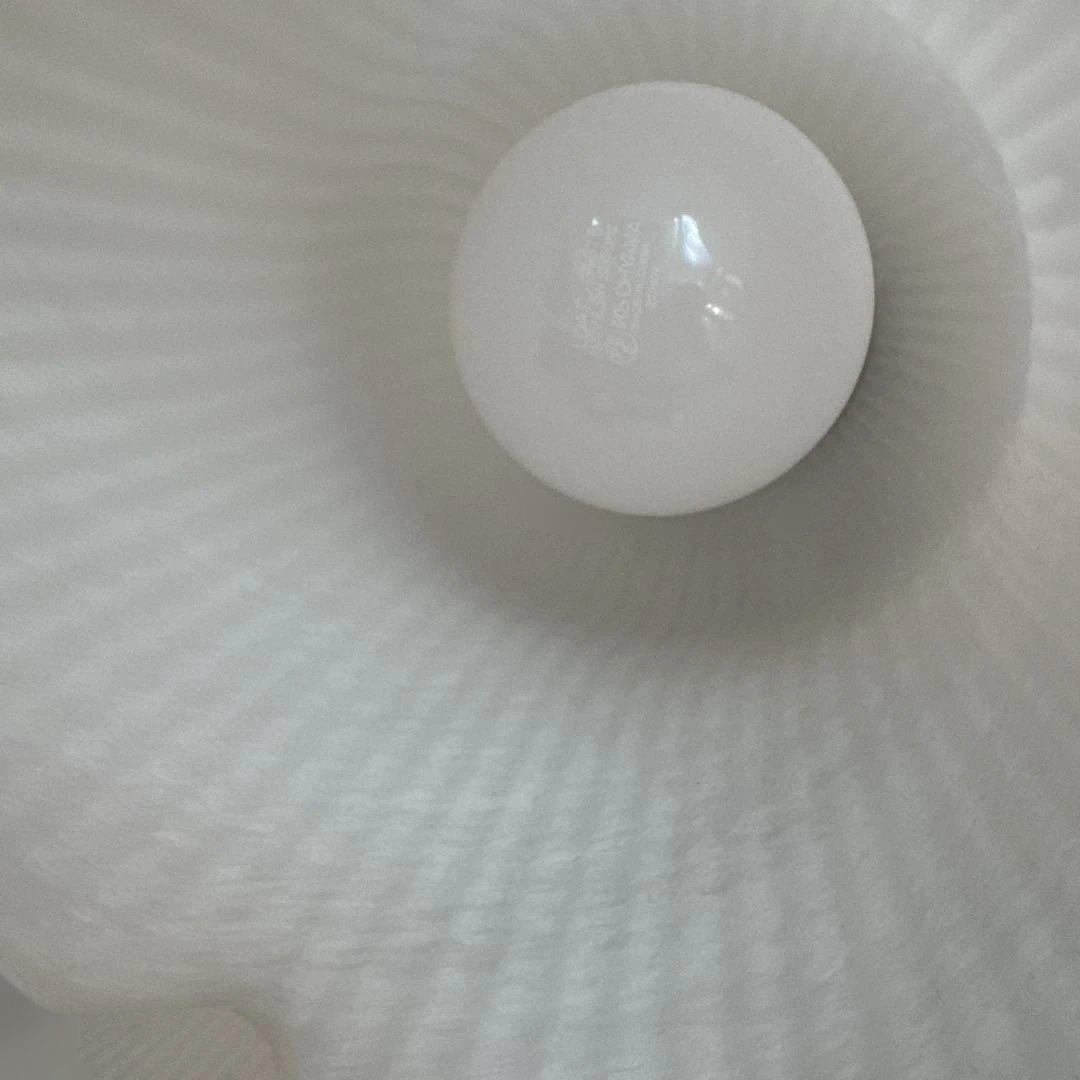 ヴィンテージシャンデリア 5灯LED付　フロストガラスと真鍮とウォルナット