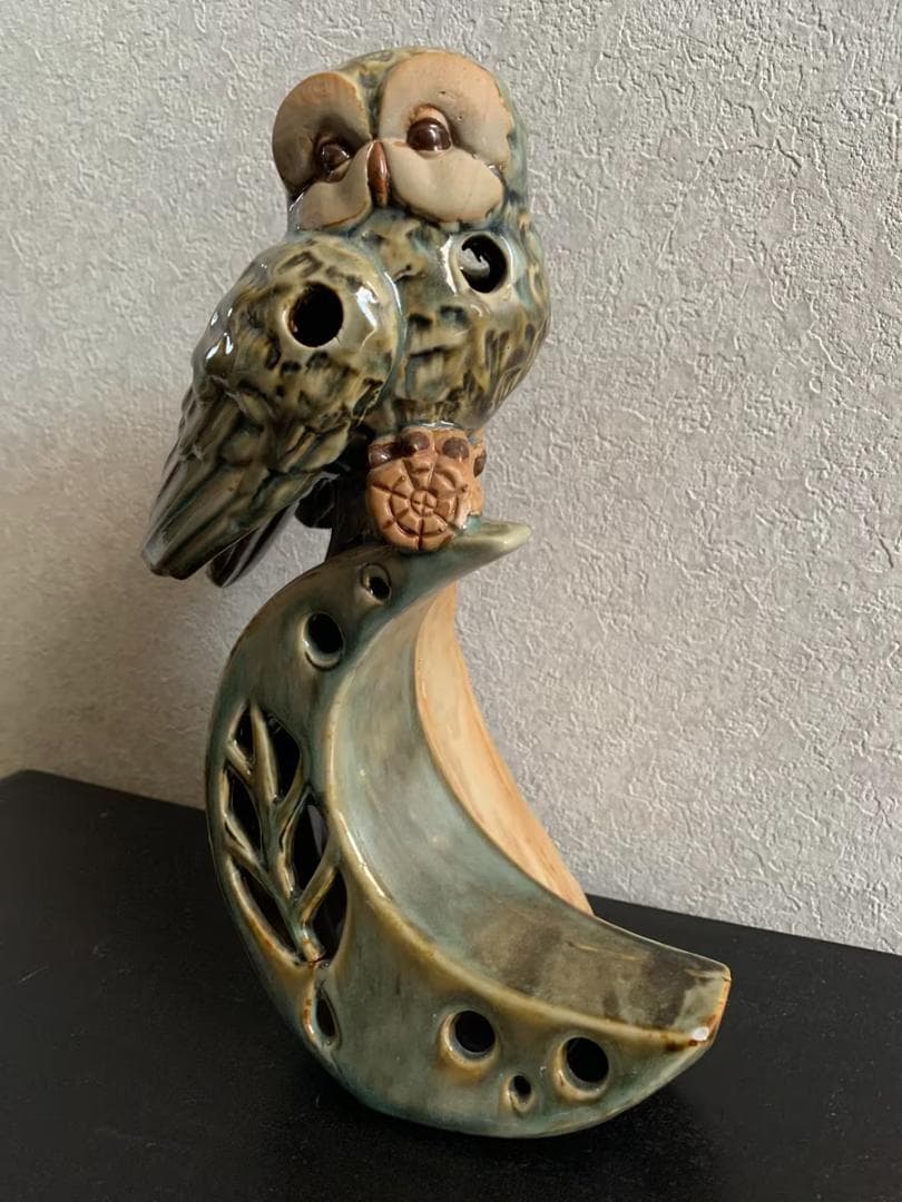 フクロウ　陶器　置物