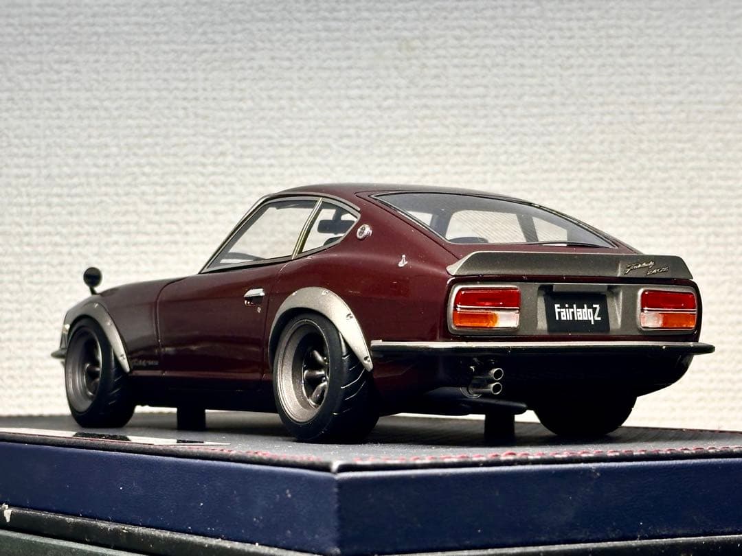 メイクアップ アイデア 1/18 日産 フェアレディ 240ZG Maroon