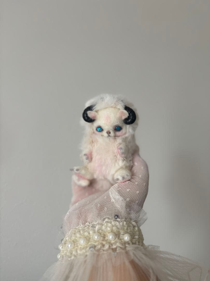 アートドール　マシュマロ幻獣47 羊毛フェルト