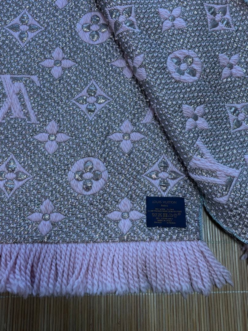 【ルイ ヴィトン エシャルプ・ロゴマニア シャインウール】マフラー　ピンクシルク