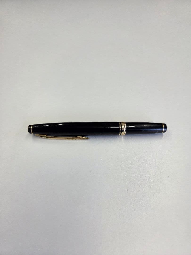 中古品 SAILOR 万年筆 黒 14K