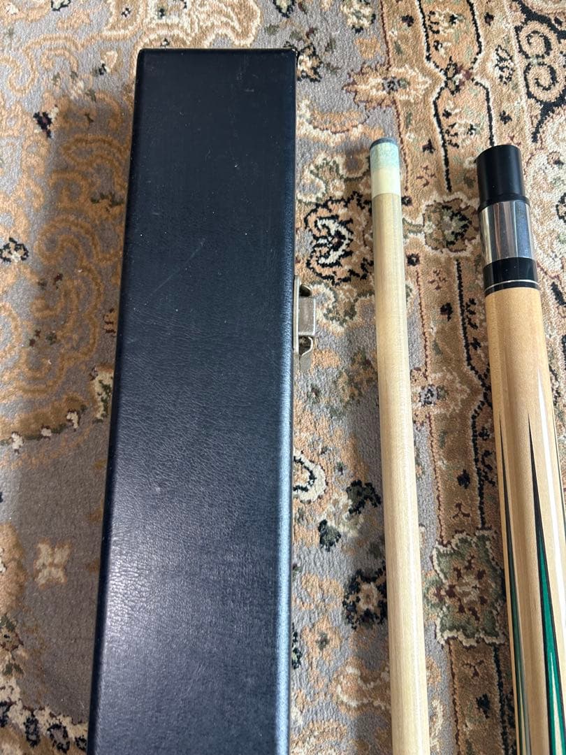 ルカシー　ビリヤードキュー（美品） Lucasi + Adam社ハードケース付