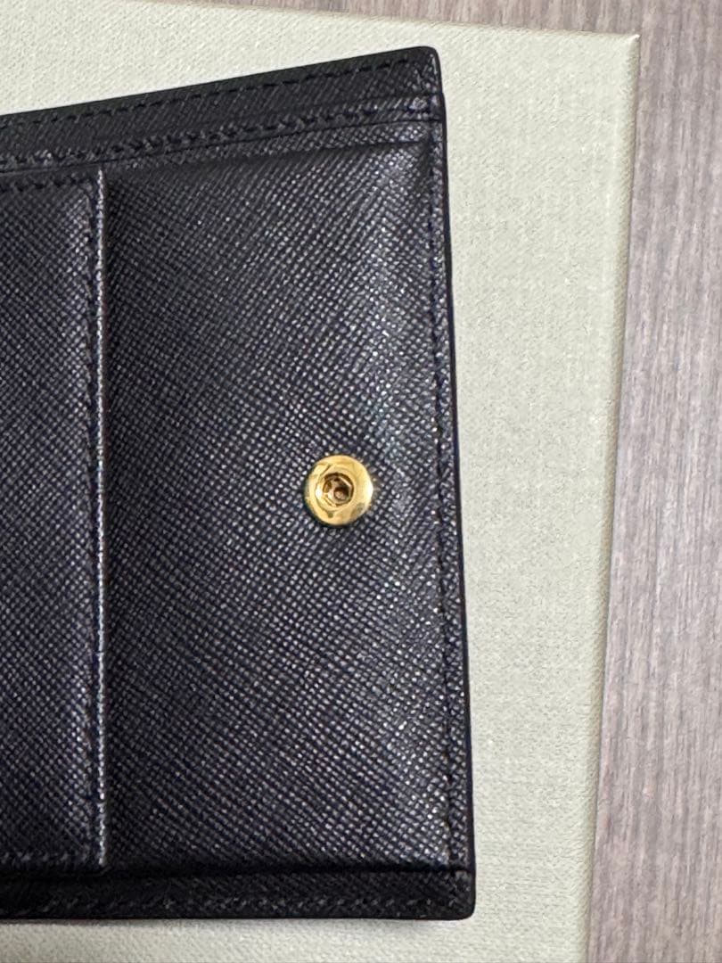 MARNI 2つ折り財布