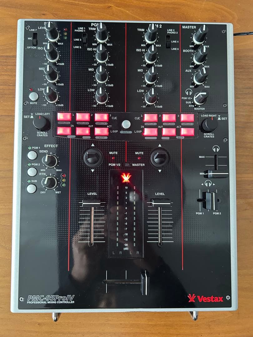 【良品】Vestax PMC-05Pro IV DJミキサー ブラック
