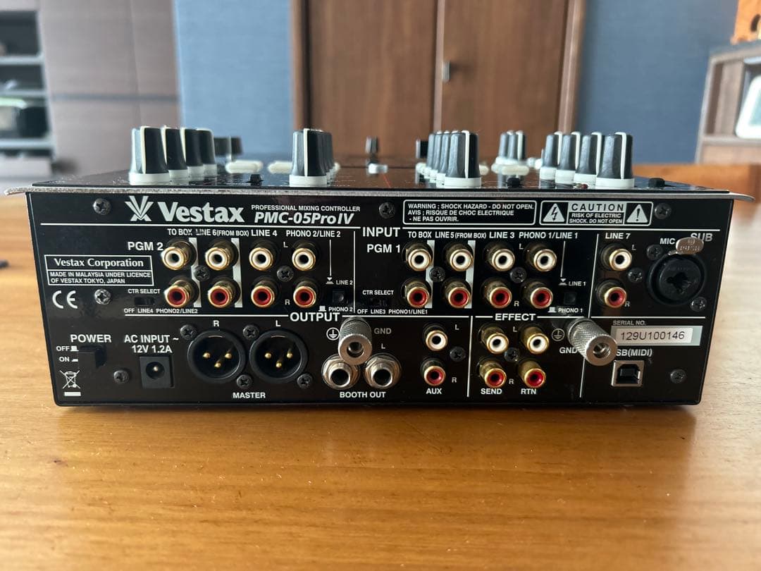 【良品】Vestax PMC-05Pro IV DJミキサー ブラック