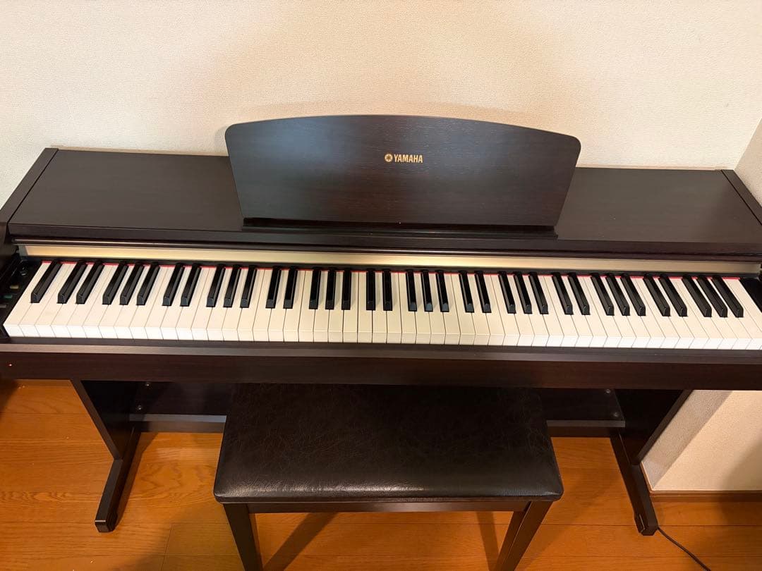 Yamaha 電子ピアノ 黒 椅子付き　YDP-123 ⭐︎値下げ可能⭐︎