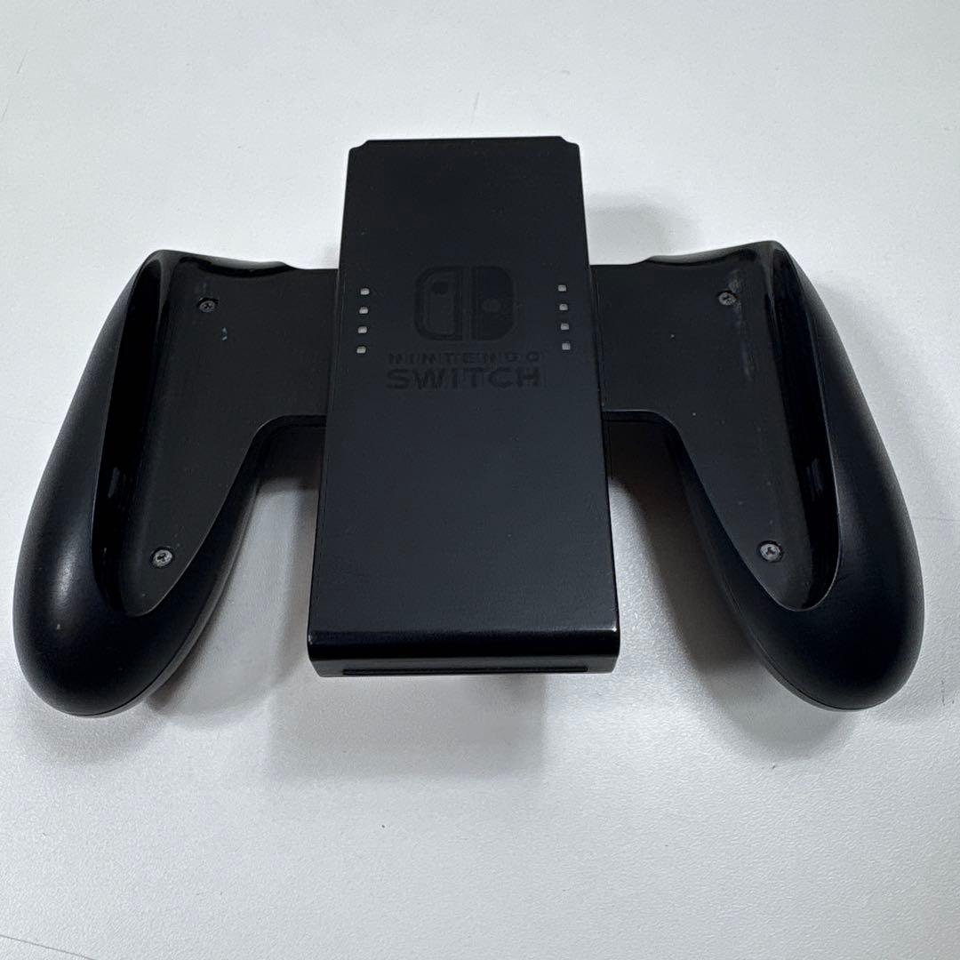 ニンテンドースイッチ　グレー