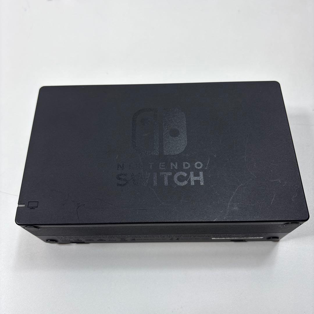 ニンテンドースイッチ　グレー