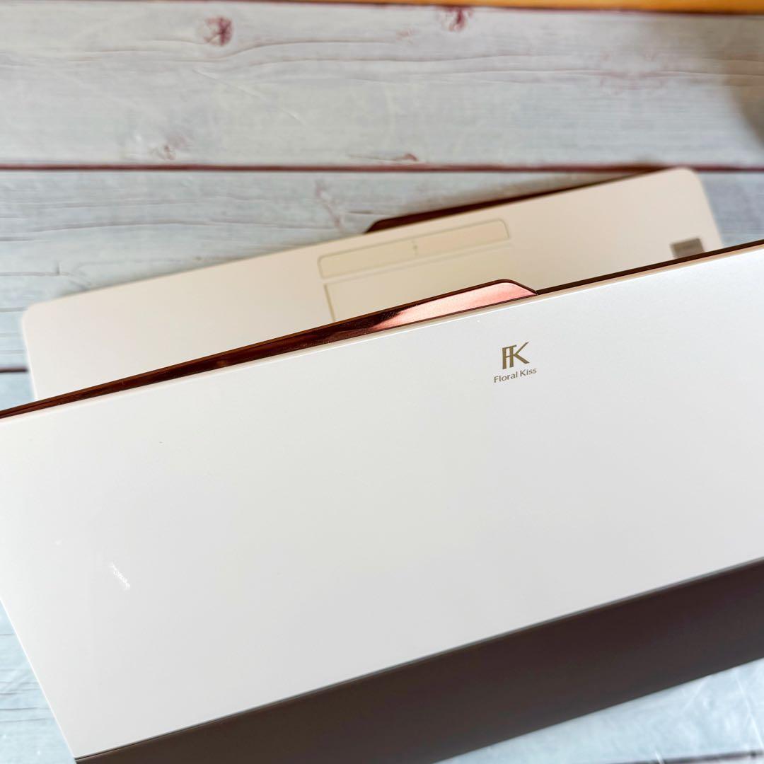 Floral Kiss❤️薄型コンパクトノートPC❤️Corei5❤️メモリ8GB