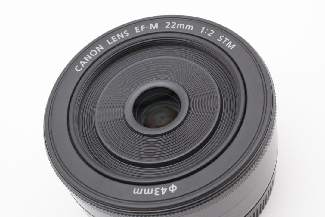 超美品 CANON キャノン EF-M 22mm F2 STM M691