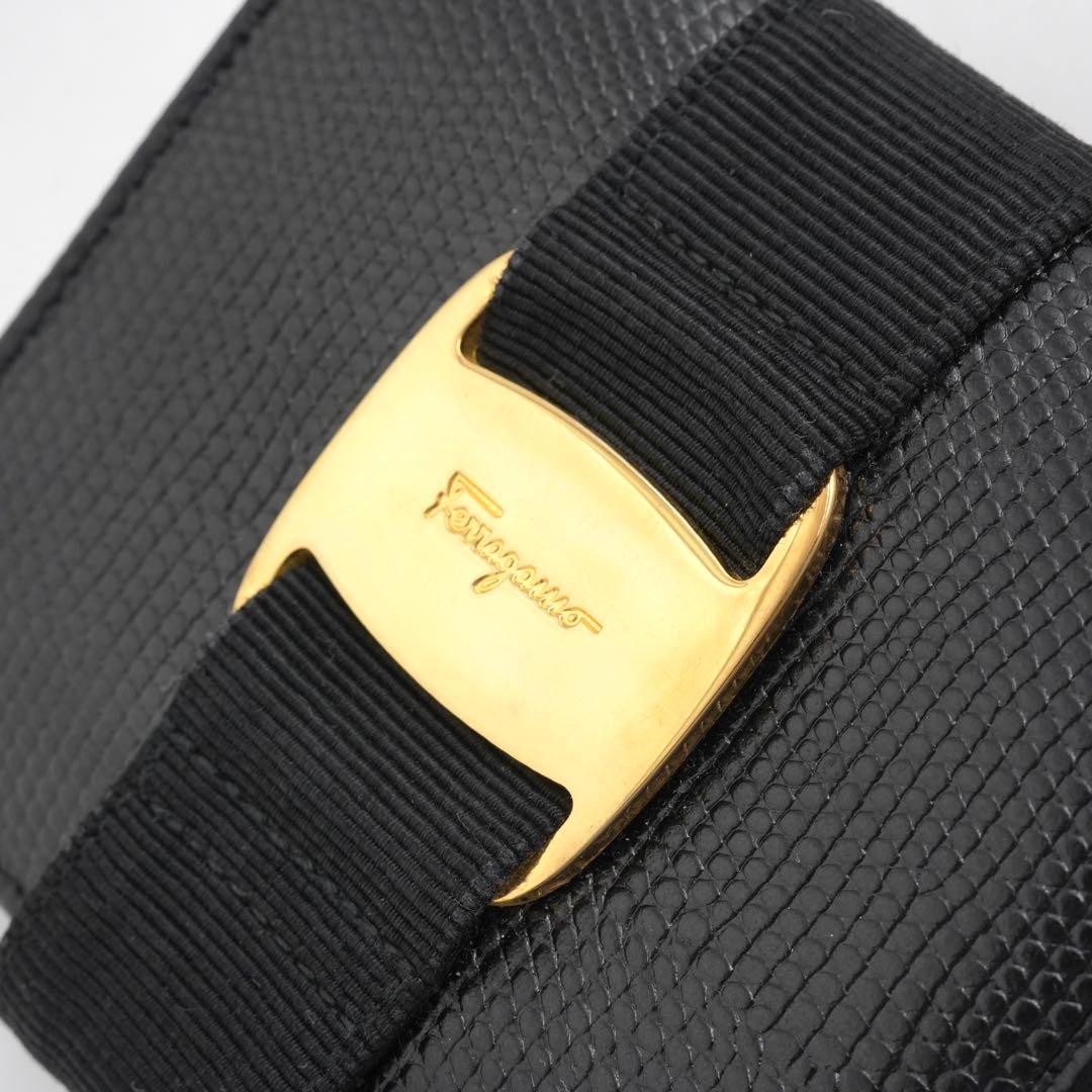 ✨未使用に近い✨　Ferragamo ミニ財布　リザード　ヴァラリボン　二つ折り