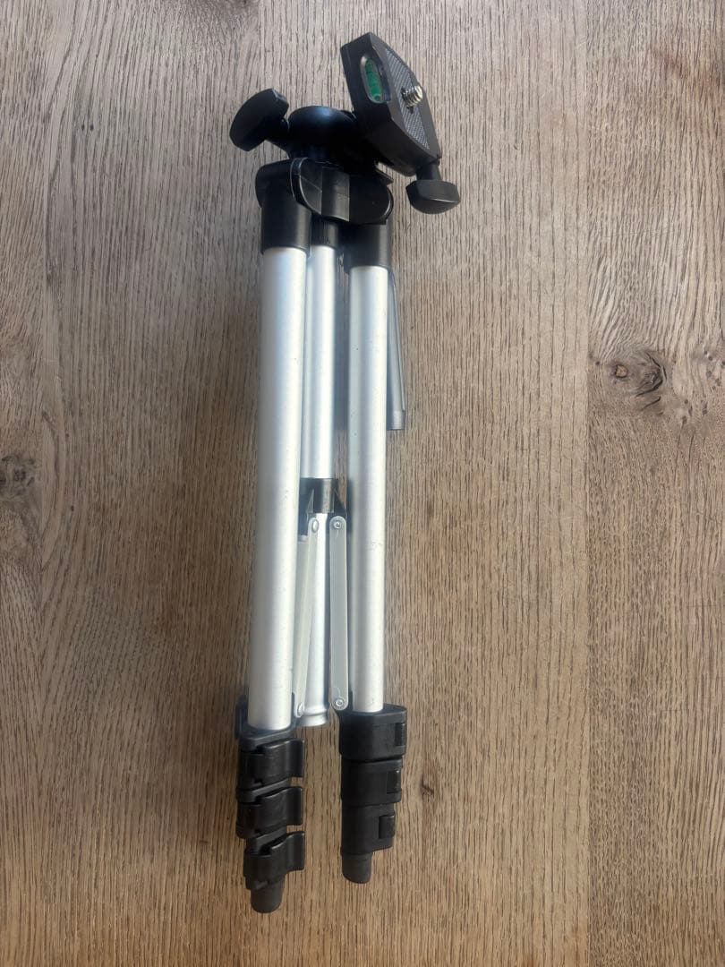 SONY HDR-CX430V ハンディカム本体、32GBメモリ&三脚付き