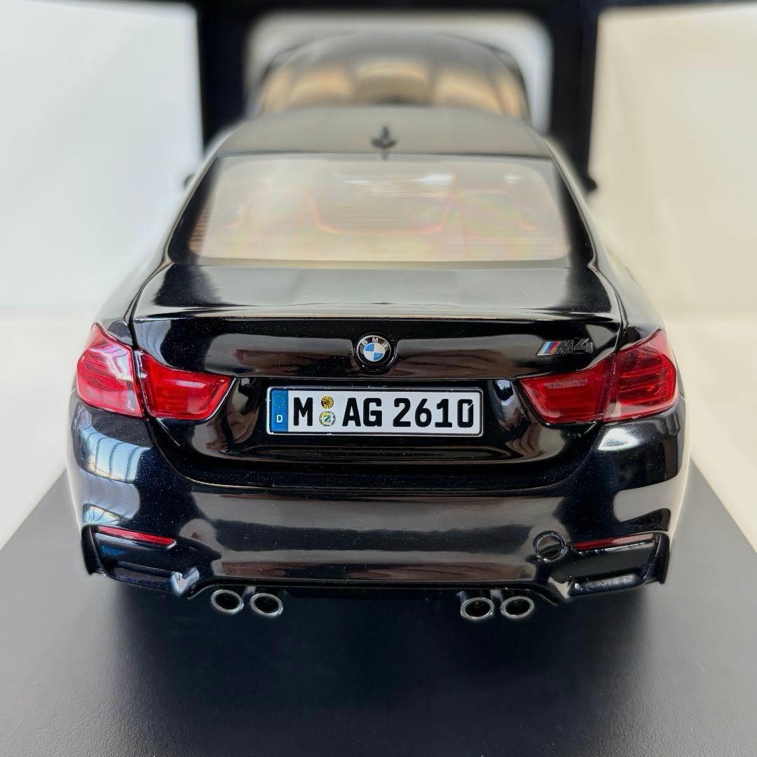【希少美品】BMW M4 クーペ F82 1/18 特注モデル 黒 ブラック
