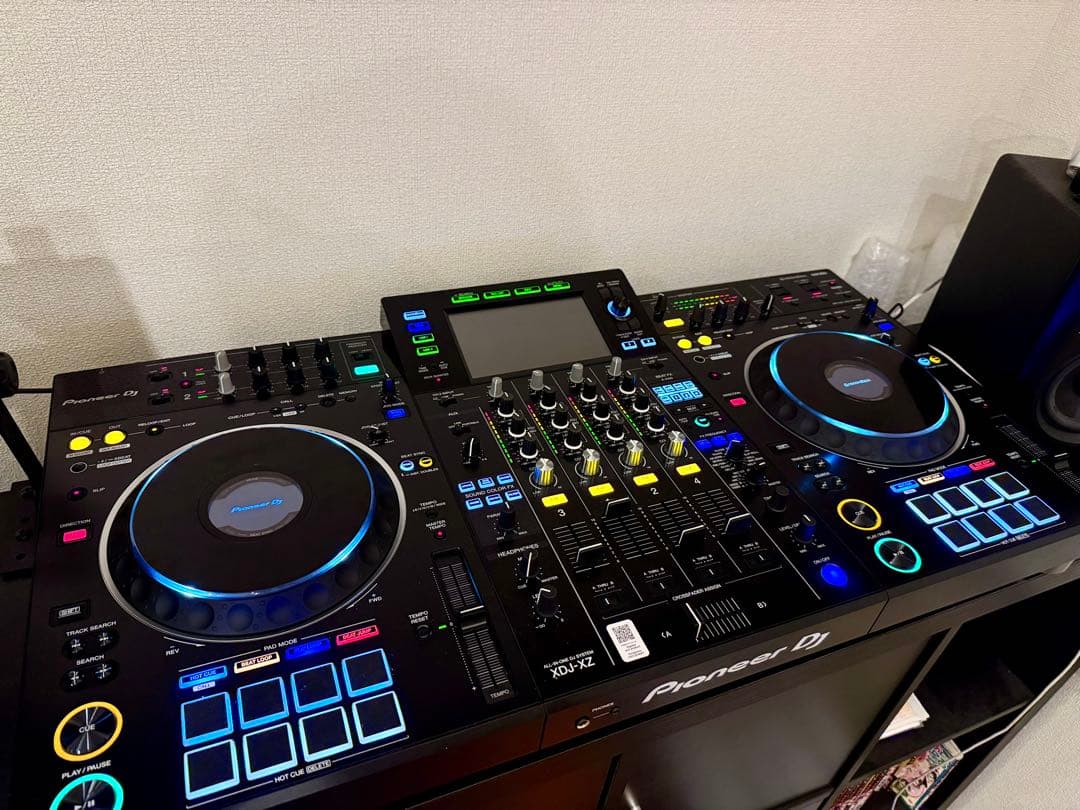 Pioneer DJ XDJ-XZ DJコントローラー (デッキセーバー付)
