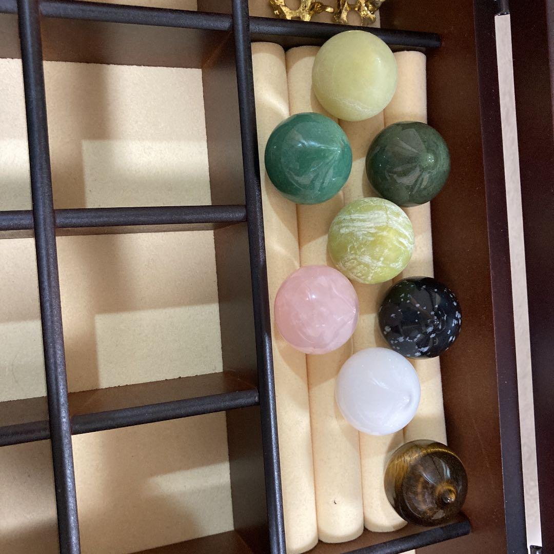 摩尼宝珠8個　ペンデュラム10個　鏡付き木箱付き