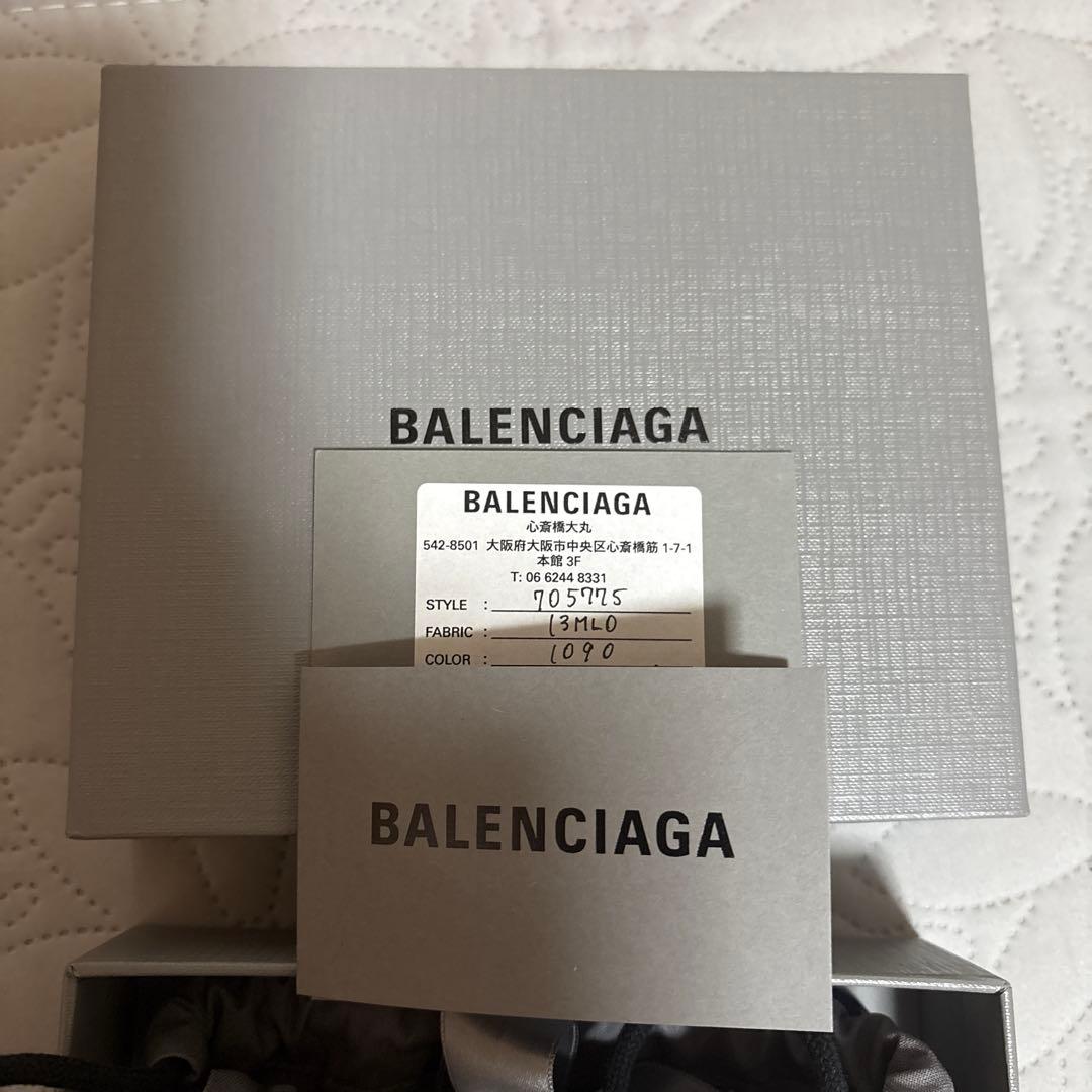 BALENCIAGA バレンシアガiPhoneケース iPhone16使用可能
