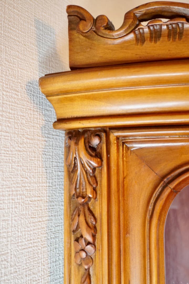 ケ*ー様 イタリア アンティーク 高級輸入家具 ガラスキャビネット