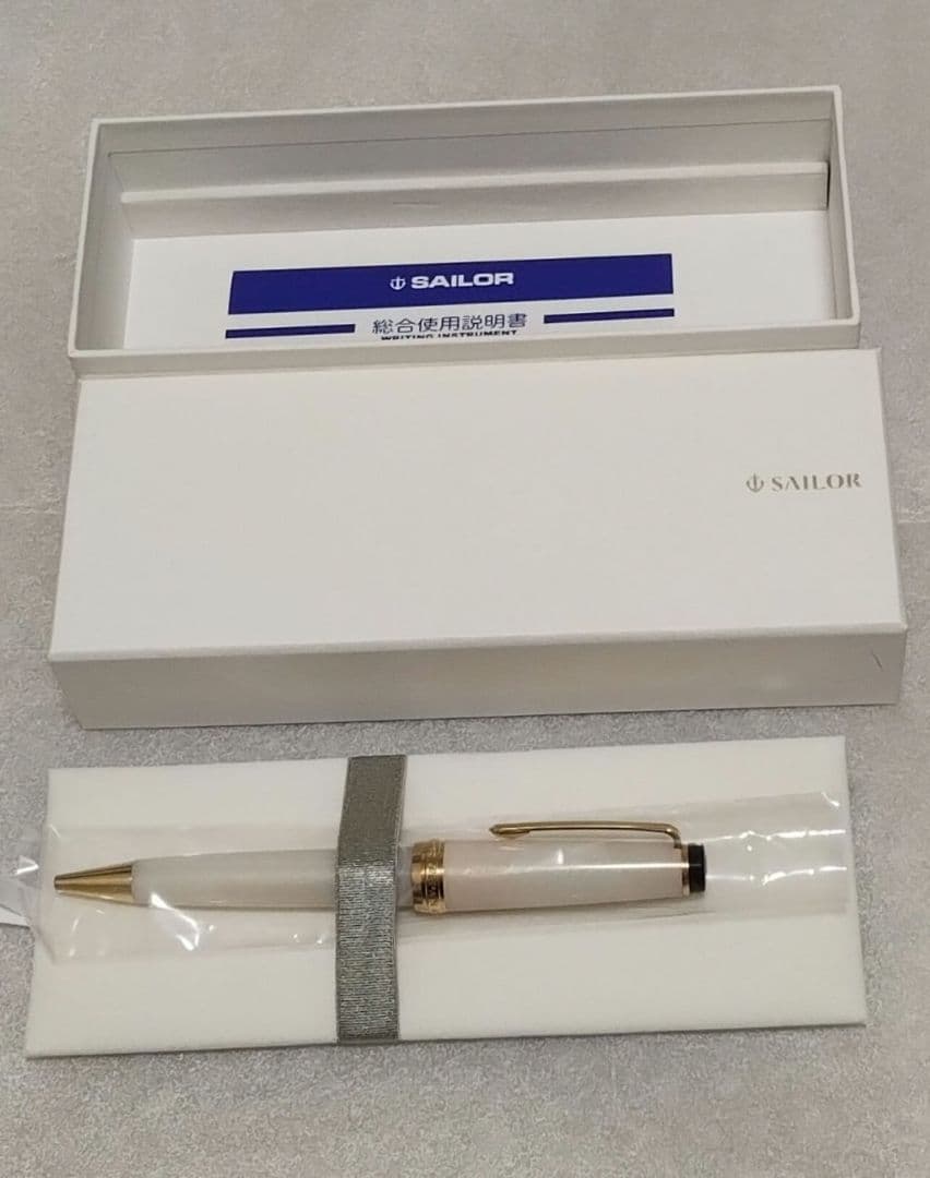 セーラー万年筆 油性ボールペン 四季織々 0.7 名月