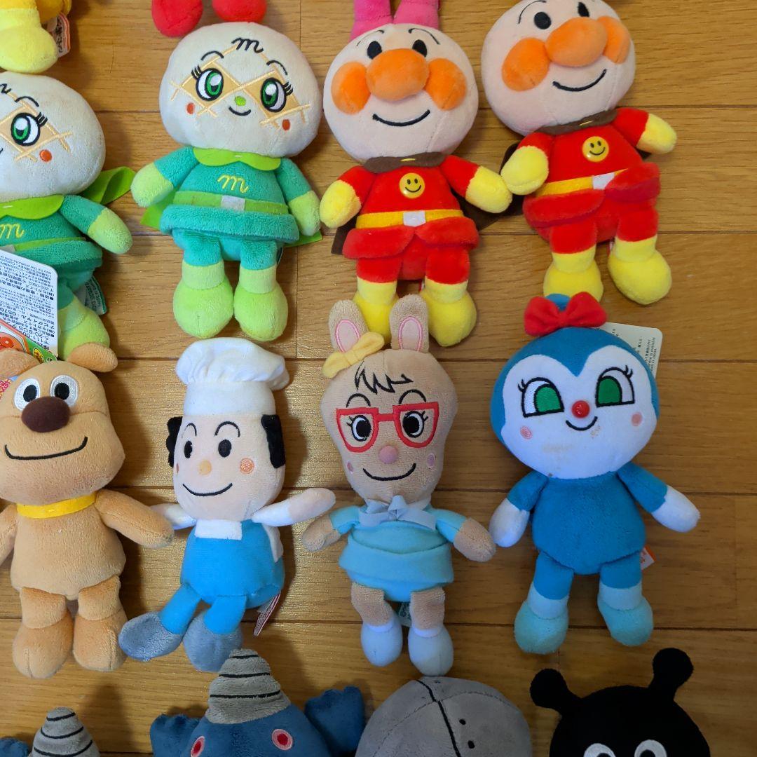 アンパンマンぬいぐるみ　ぷりちぃビーンズ　18体