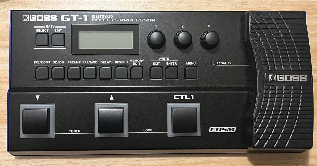 BOSS GT-1 ギターエフェクトプロセッサー/別売りの電源ケーブル付