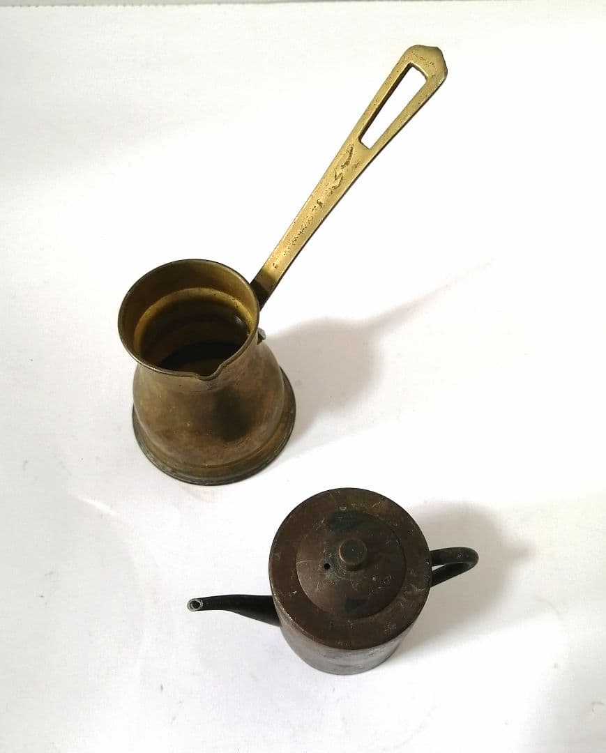 超珍品1930年代アンティーク銅製ミニ水差し　オマケにミニトルコ式コーヒーポット