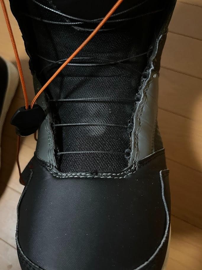 【年末値引き中！】22-23 thirtytwo STW DOUBLE BOA