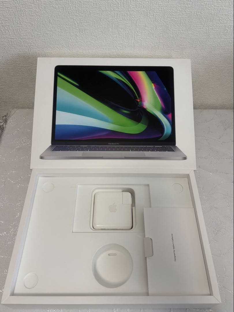 MacBook Pro 13インチ M2 2022 メモリ8GB/256GB