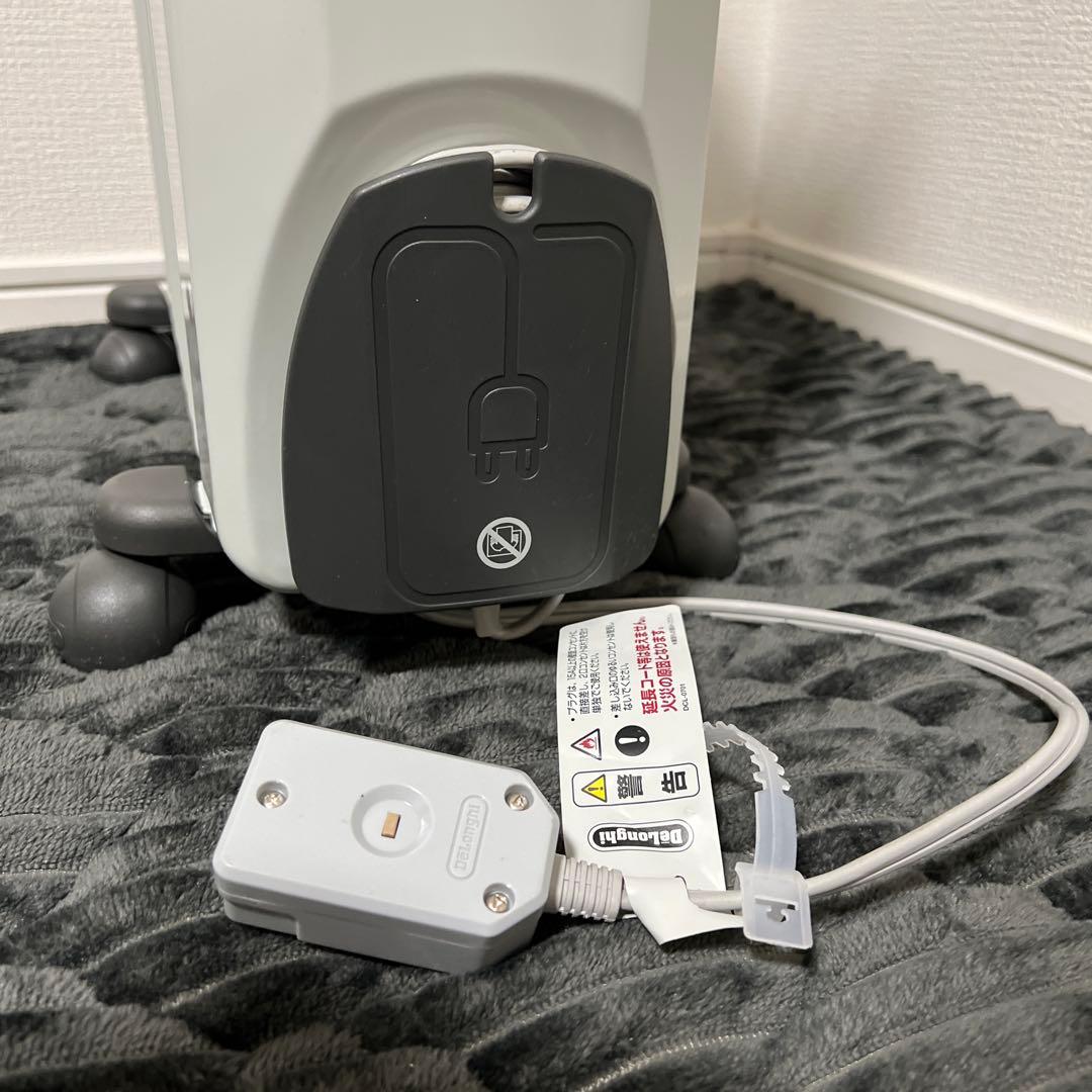 【新品未使用｜展示品】デロンギ オイルヒーター RHJ10F1015-DG