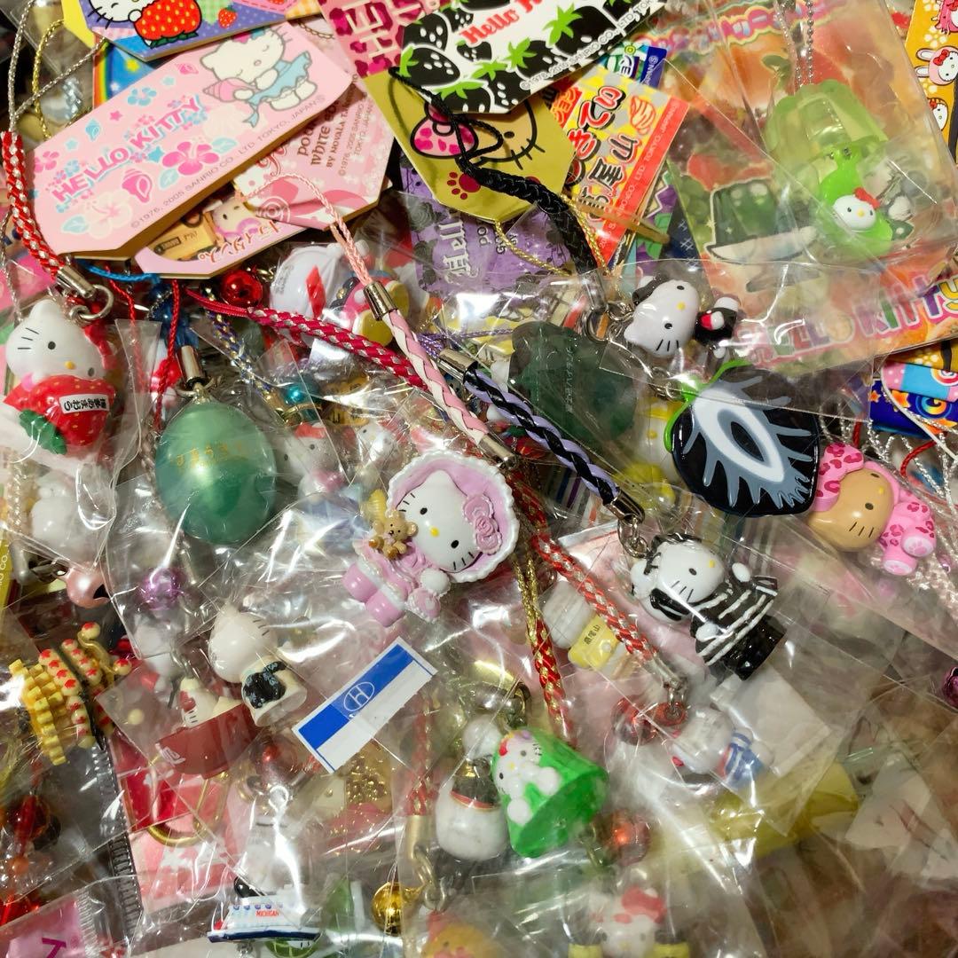 激レア　ご当地キティ248個【ロリータ/イチゴ根付/コラボ/非売品等】入手困難