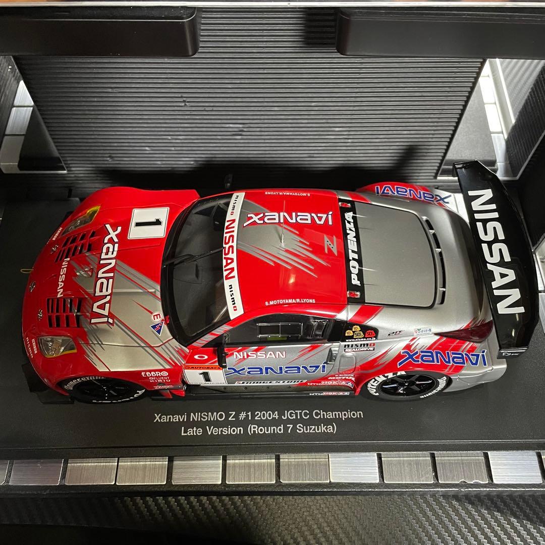 未展示品　オートアート1/18 Xanavi NISMO Z 2004 JGTC