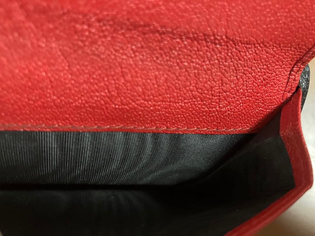 【美品】miu miu ☆二つ折り財布 黒