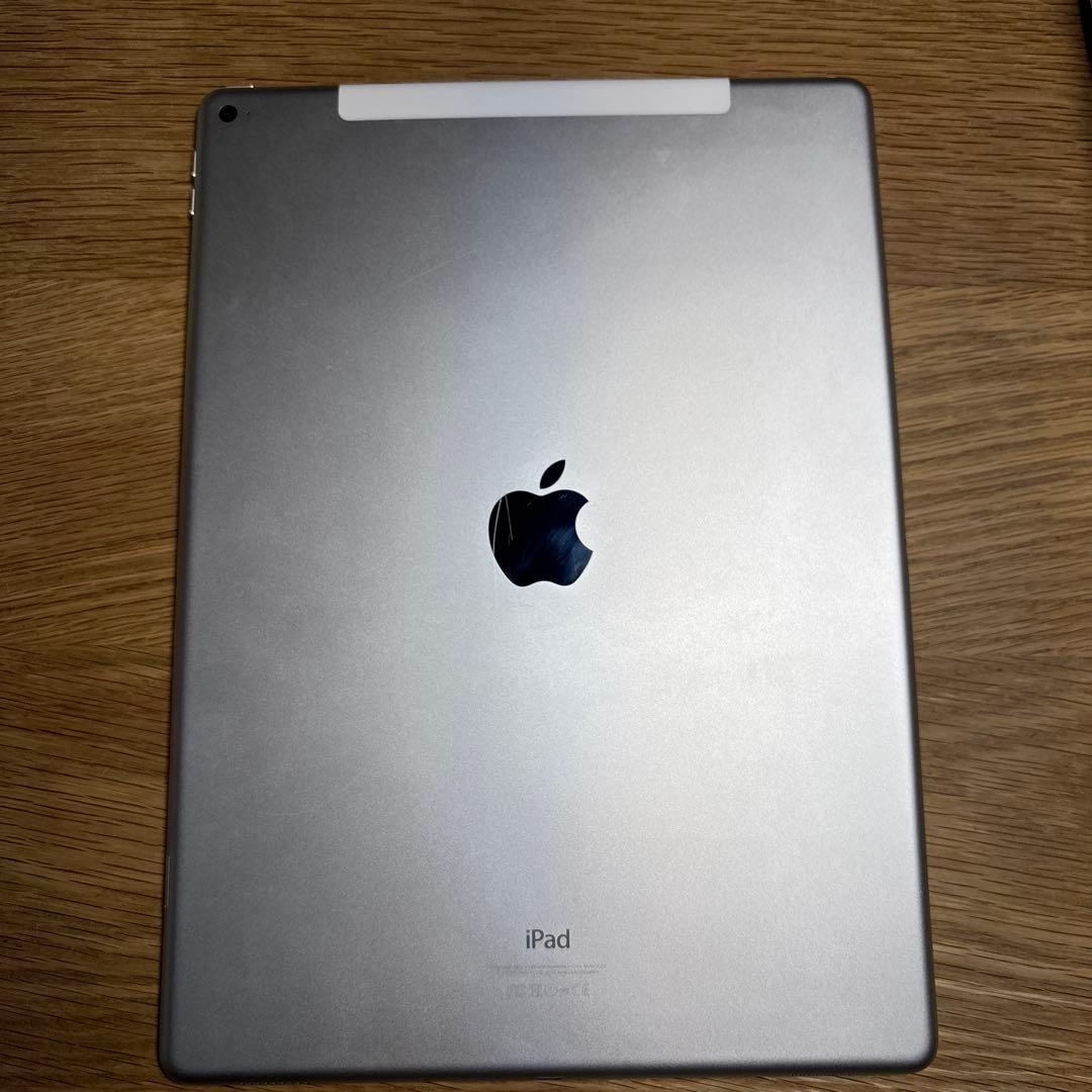 n*4様 iPad Pro (第一世代)128GB Wi-Fi + Cellul