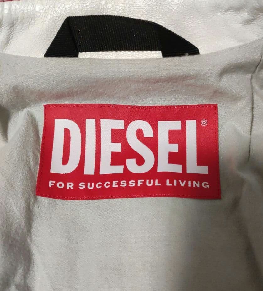 DIESEL 中華新年モデル クラック加工 ホワイト レザー ジャケット