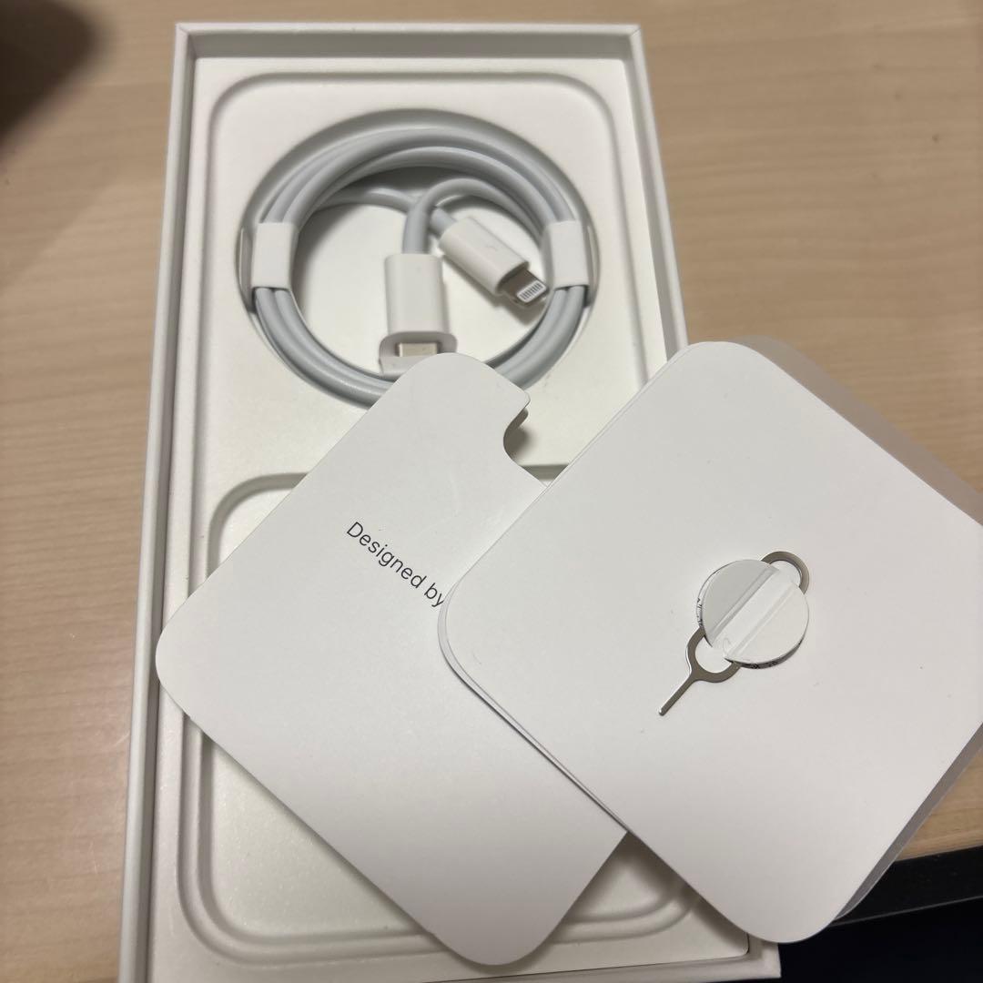 Apple iPhone 13 ピンク 充電ケーブル付き