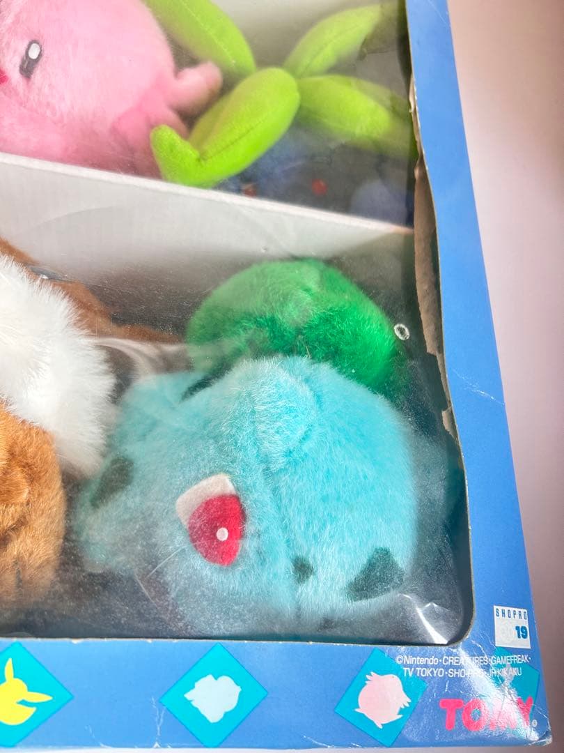 水*色様 (初期限定) TOMY ポケモン ぬいぐるみ ギフトボックス 8体セッ