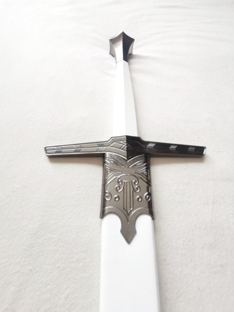ウィッチャー ウィッチャーの銀の剣 金属製 模造刀 西洋剣 コスプレ