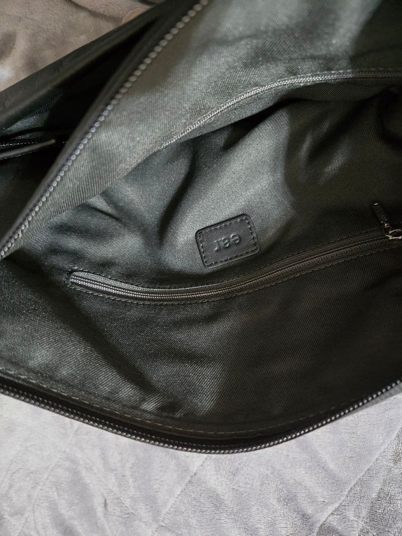 ear PAPILLONNER イア パピヨネ　ショルダーバッグ　ブラック