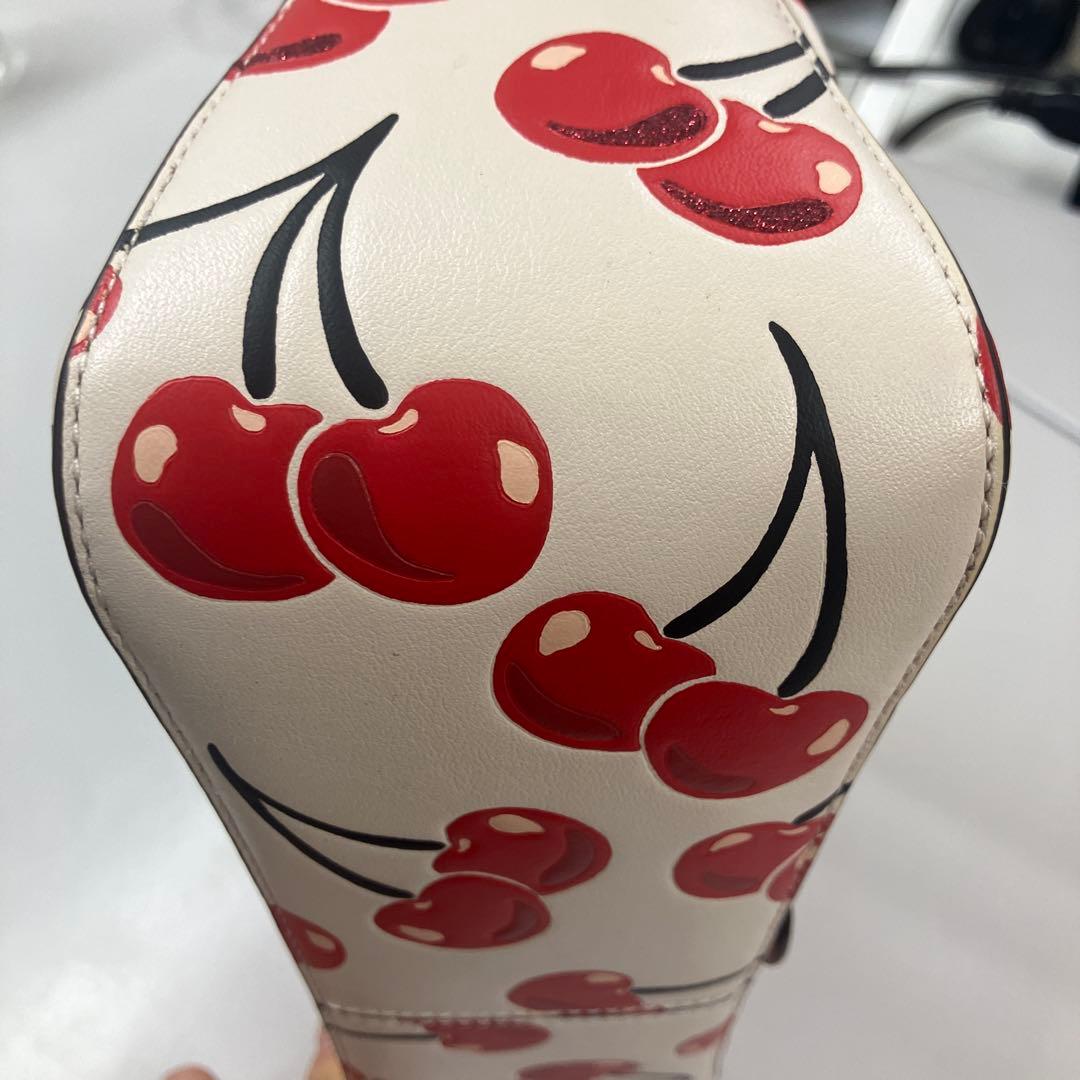 E1-1-01 COACH チェリー柄 ショルダーバッグ