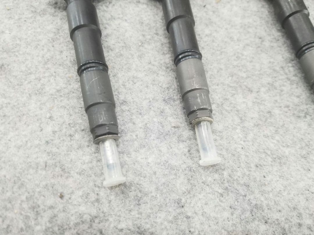 トヨタ インジェクター 4本セット 23670-30440