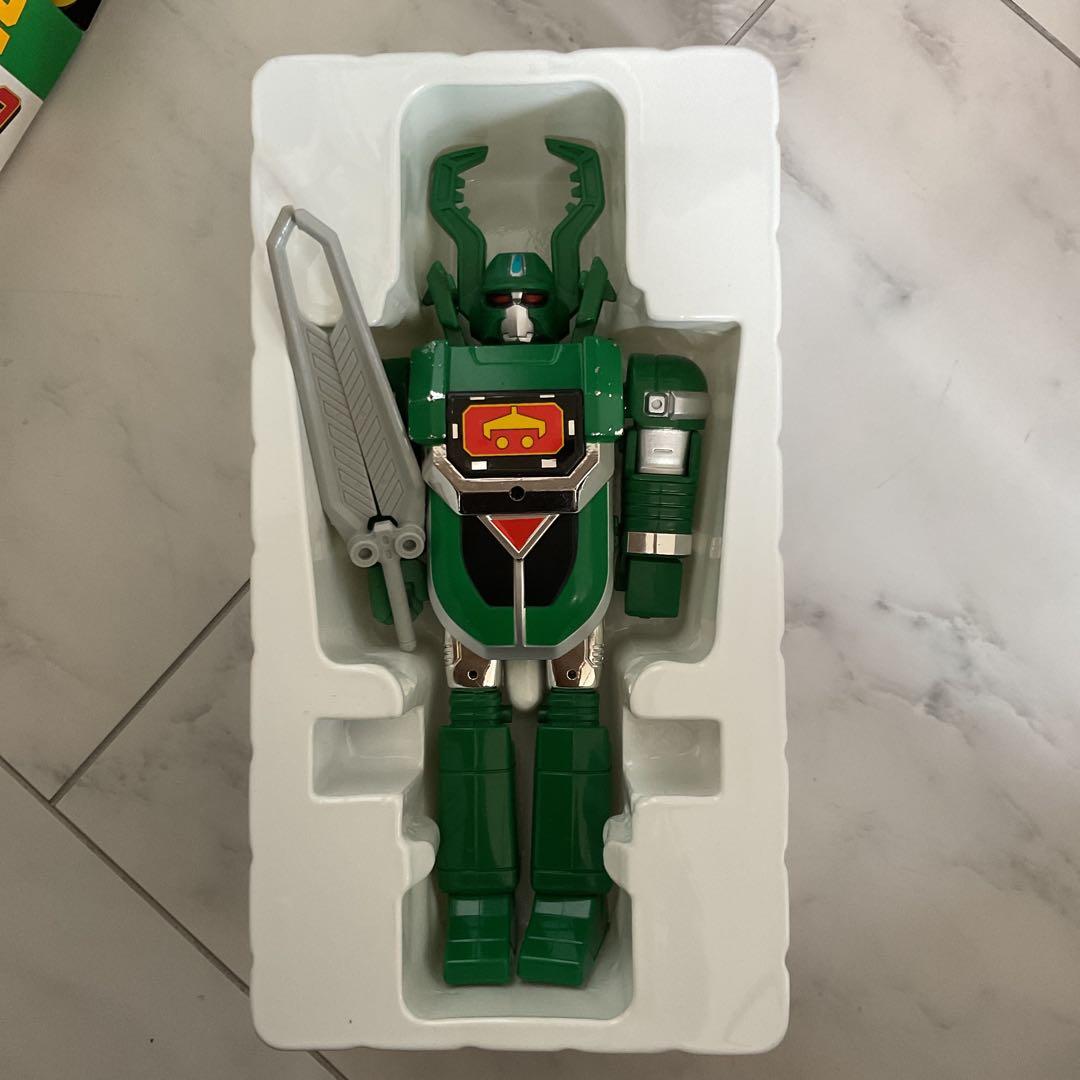 カブタック　　スーパーチェンジシリーズ　クワジーロ