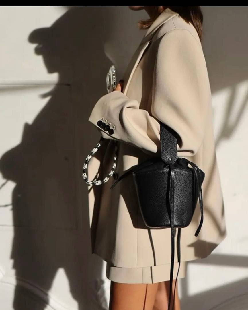 専用AYAKO bag オールブラック　ショルダーバック　ブラック　レディース