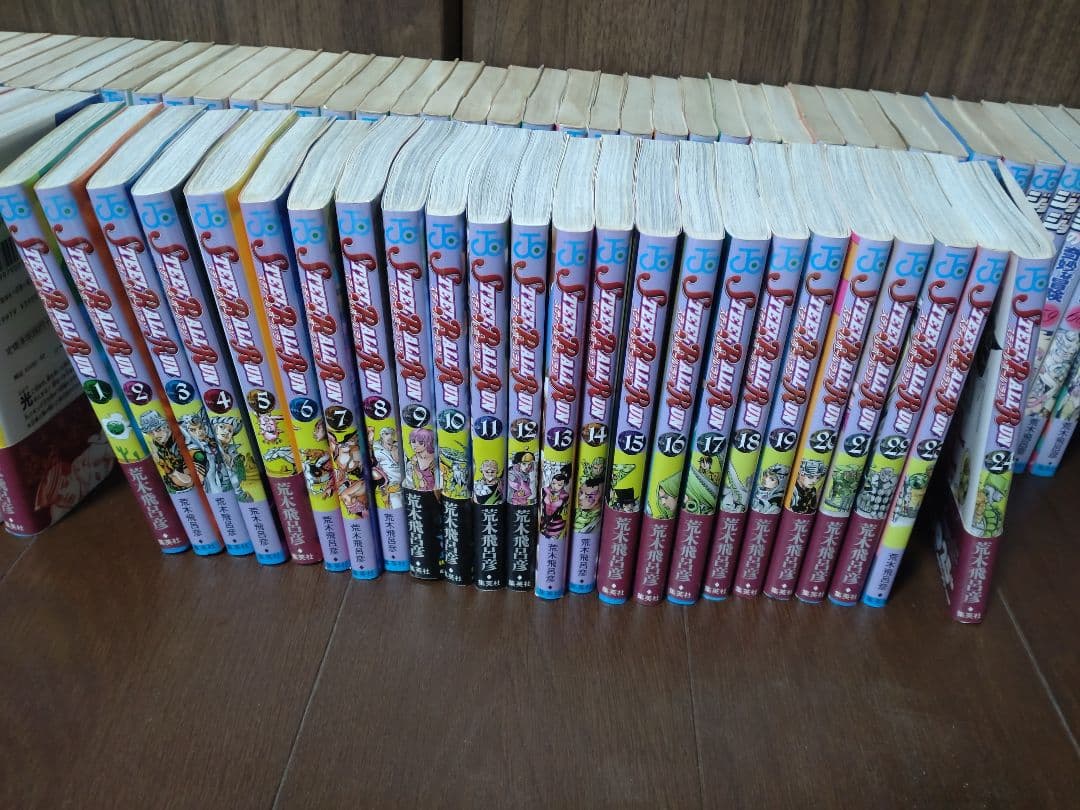 ジョジョの奇妙な冒険　１～８部全巻（中古）+短編２冊+小説3冊