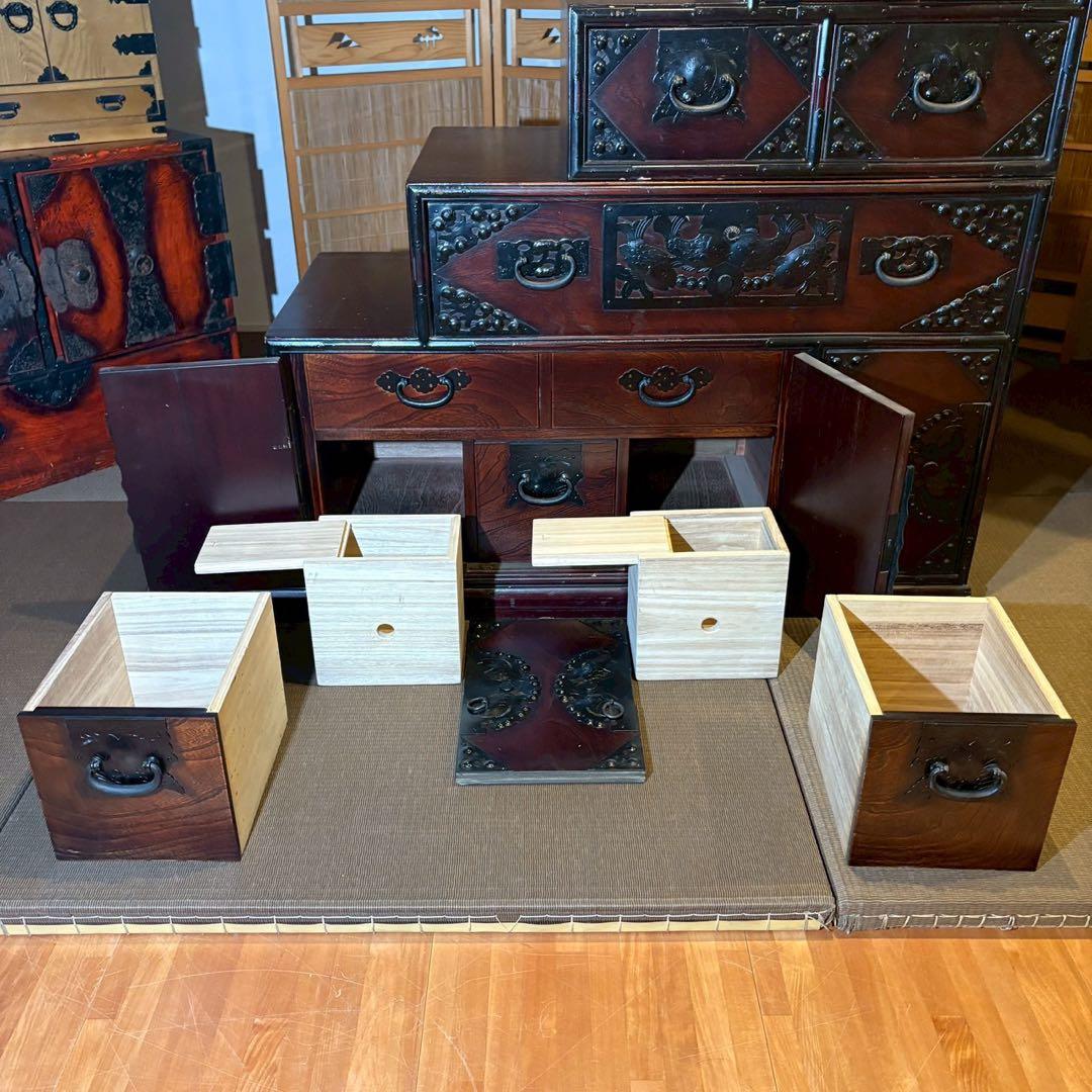 階段箪笥　6段　飾り金具　時代箪笥　伝統家具　和家具　和箪笥　民芸家具