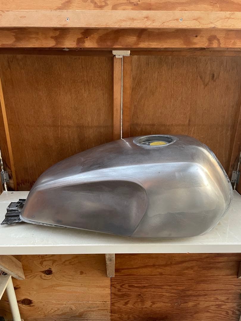 〖送料無料〗XJR400 4HMガソリンタンク 塗装ベース