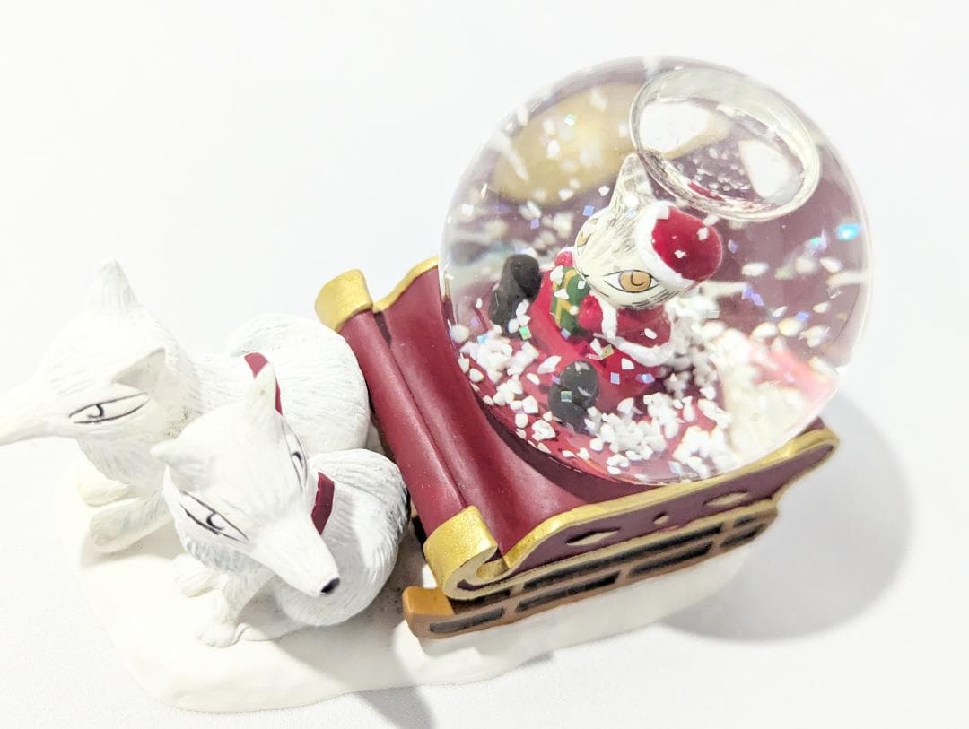 【未使用保管品】わちふぃーるど ダヤン 狼 クリスマス サンタ 陶器スノードーム