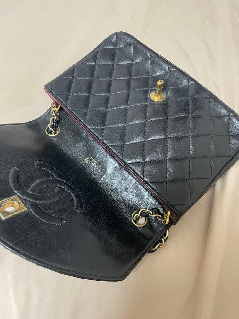 CHANEL 黒 キルティング ショルダーバッグ