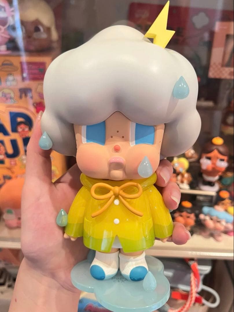 POPMART Crybaby 海外限定