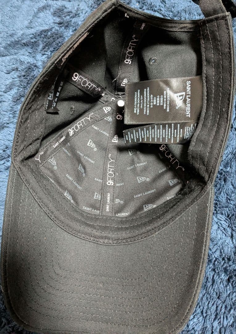 イブサンローラン　ニューエラ　コラボ　キャップ